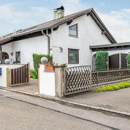 Haus Sonnenblume Apartment Regenstauf